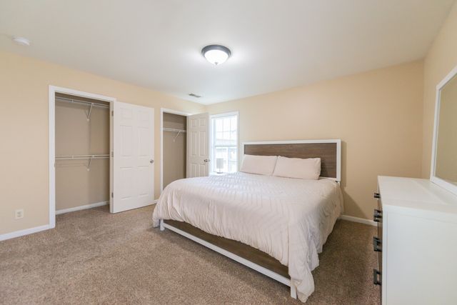 417 Cunningham Lane, Lexington, KY 40508