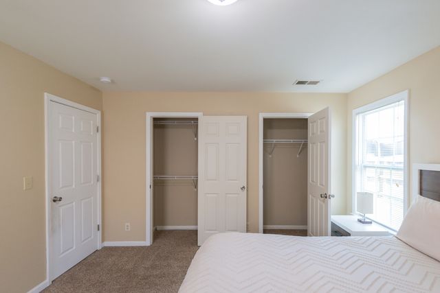 417 Cunningham Lane, Lexington, KY 40508