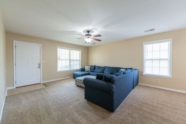 417 Cunningham Lane, Lexington, KY 40508