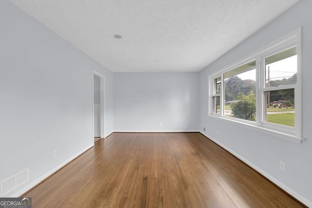 1563 Rockbridge Road, Stone Mountain, GA 30087