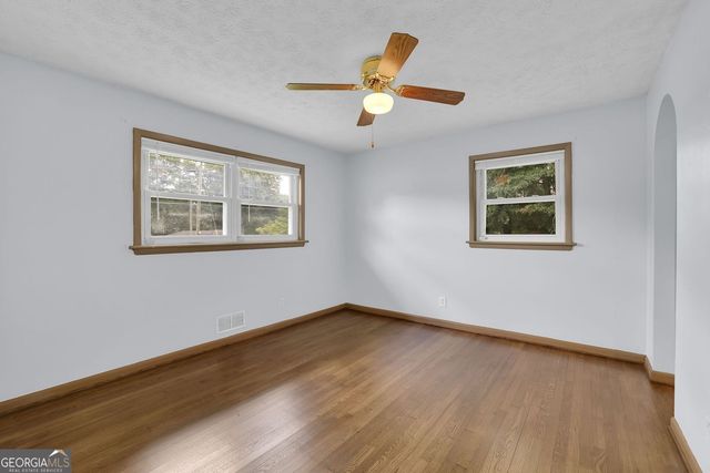 1563 Rockbridge Road, Stone Mountain, GA 30087