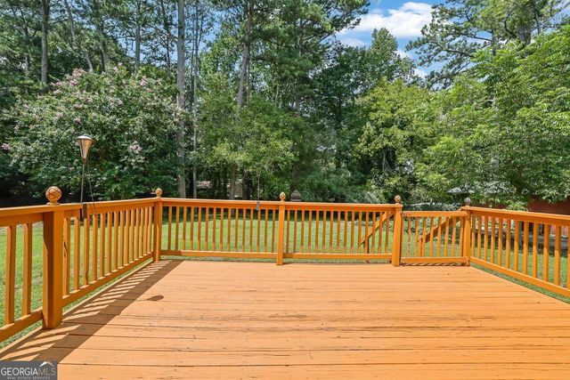 1563 Rockbridge Road, Stone Mountain, GA 30087