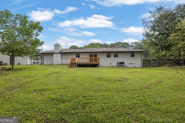 1563 Rockbridge Road, Stone Mountain, GA 30087