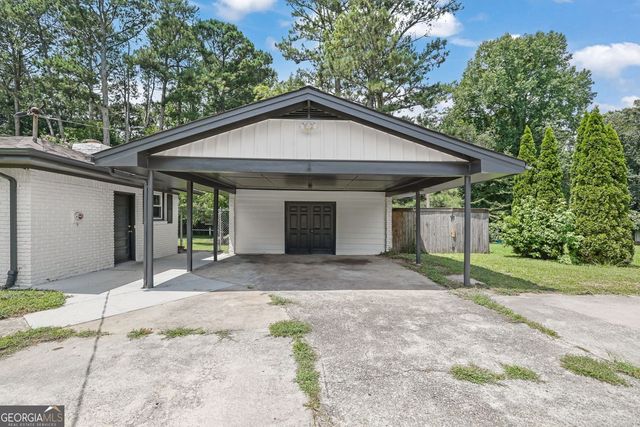 1563 Rockbridge Road, Stone Mountain, GA 30087