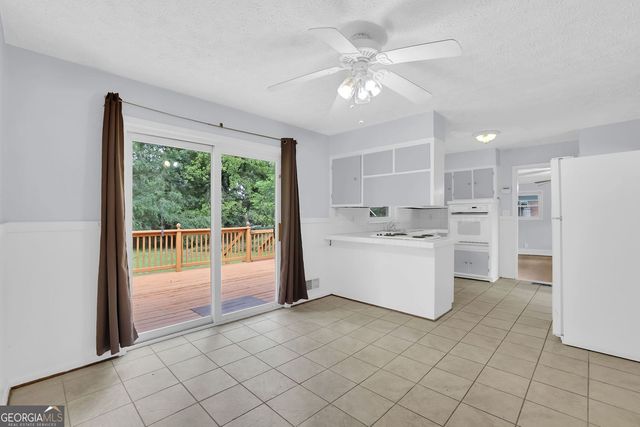1563 Rockbridge Road, Stone Mountain, GA 30087
