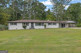 1563 Rockbridge Road, Stone Mountain, GA 30087