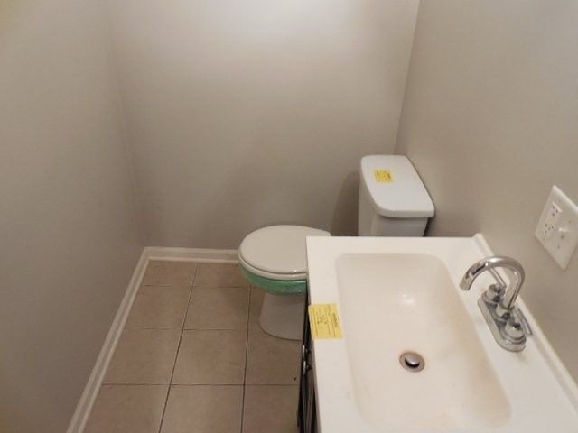 312 S 10th Avenue, Maywood, IL 60153