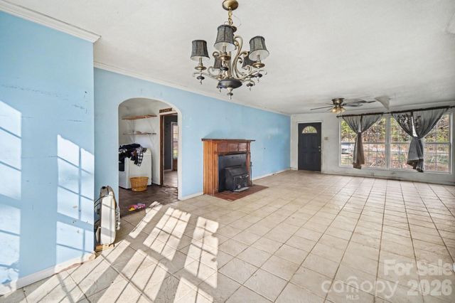 453 Robert Road, Cherryville, NC 28021