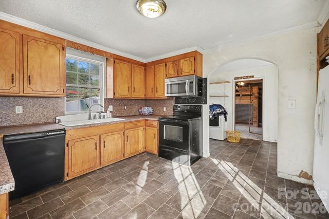 453 Robert Road, Cherryville, NC 28021