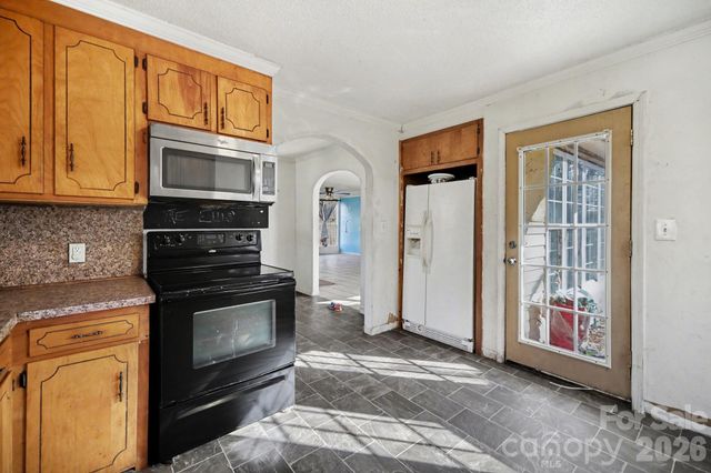 453 Robert Road, Cherryville, NC 28021