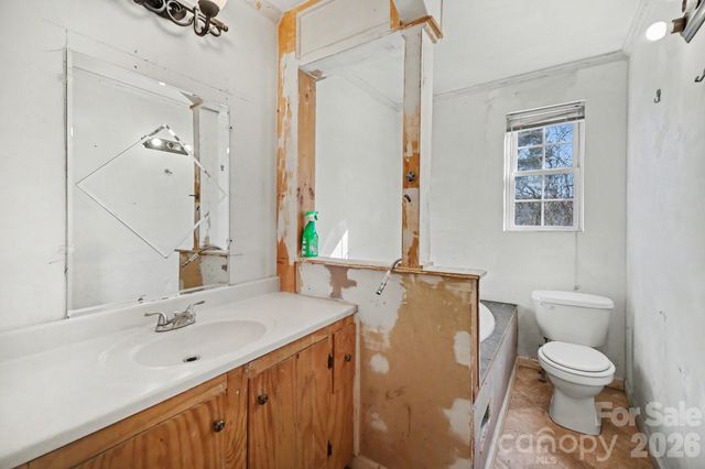 453 Robert Road, Cherryville, NC 28021