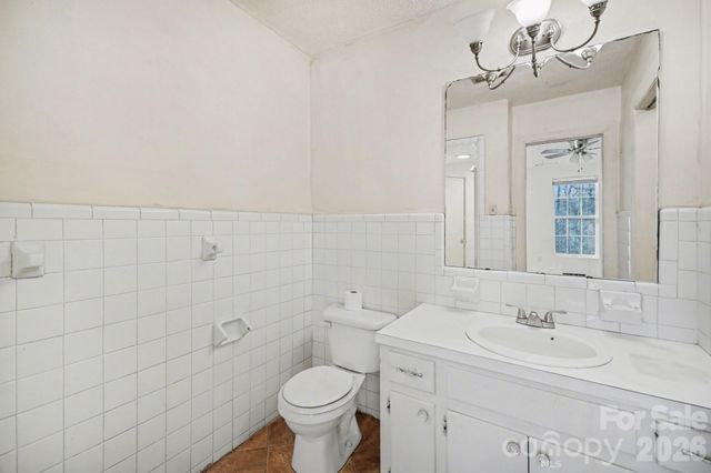 453 Robert Road, Cherryville, NC 28021