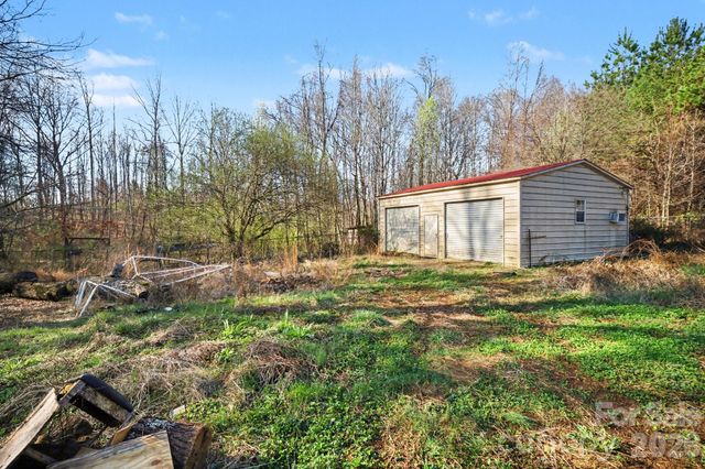 453 Robert Road, Cherryville, NC 28021