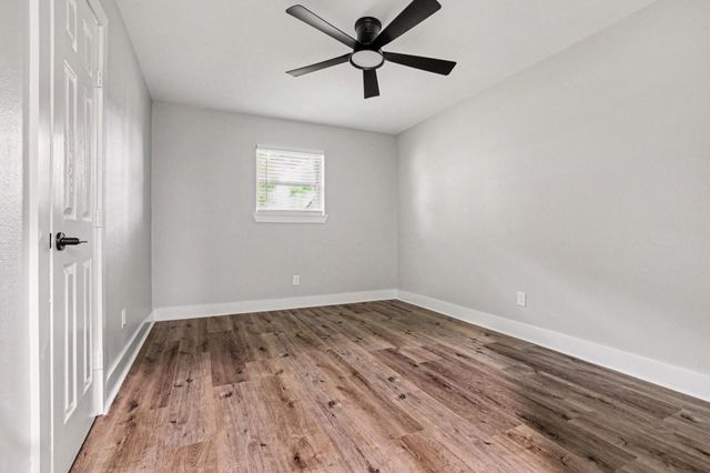 10606 Hemwick Drive, Cypress, TX 77429
