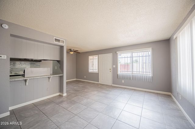 5414 W LYNWOOD Street, Phoenix, AZ 85043