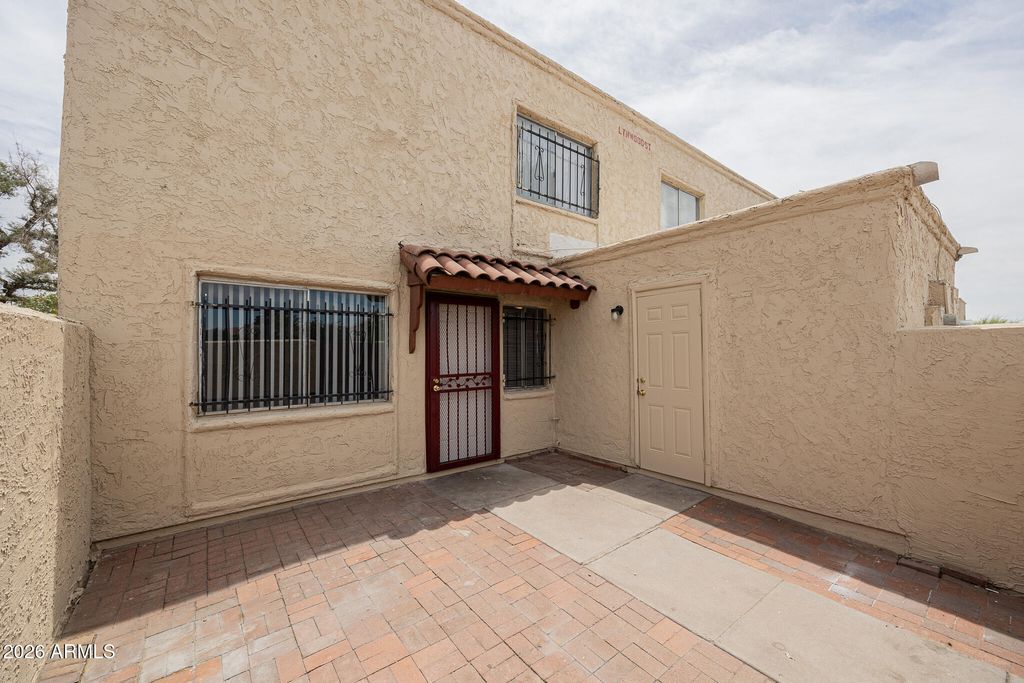5414 W LYNWOOD Street, Phoenix, AZ 85043