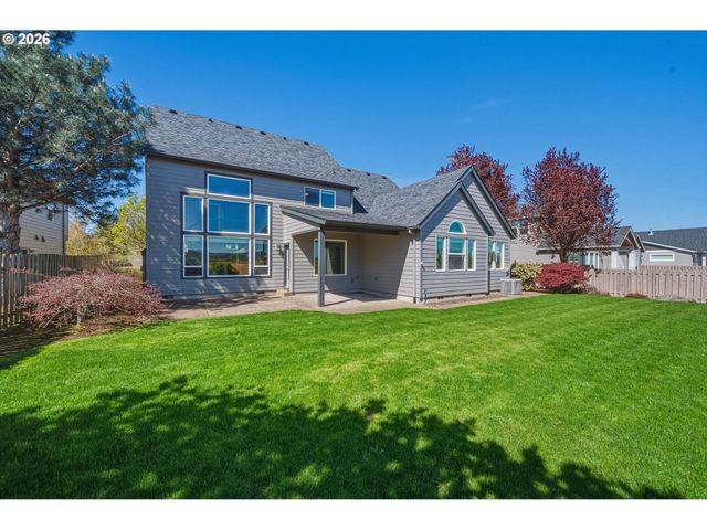 1574 S Redwood St, Canby, OR 97013