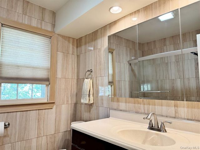 43 Gail Drive, New City, NY 10956