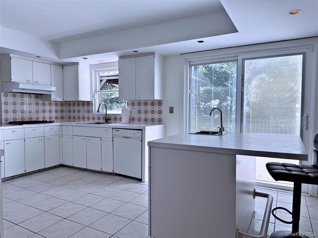 43 Gail Drive, New City, NY 10956