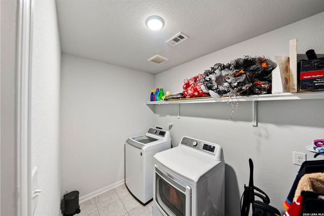8908 Portobello Way, Converse, TX 78109
