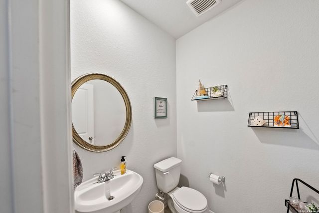8908 Portobello Way, Converse, TX 78109