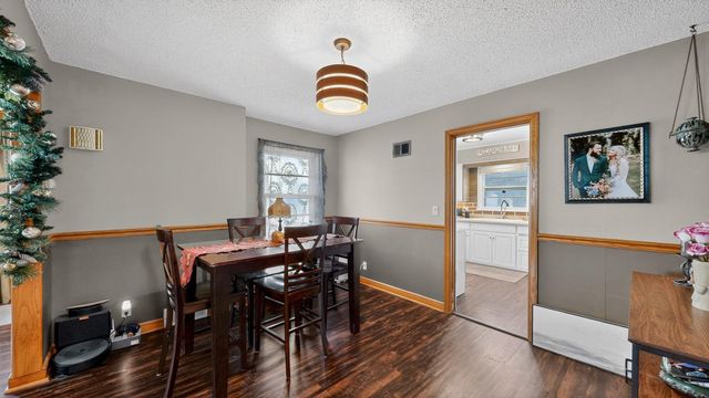 305 N Mantorville Avenue, Kasson, MN 55944