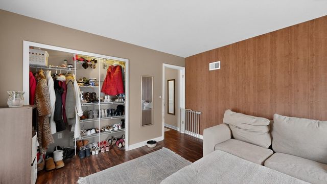 305 N Mantorville Avenue, Kasson, MN 55944