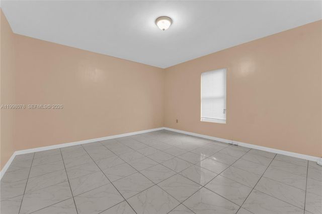 2231 NW 74th St, Miami, FL 33147