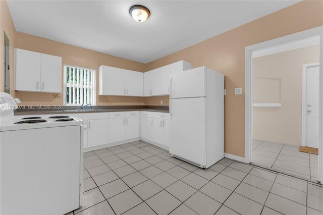 2231 NW 74th St, Miami, FL 33147