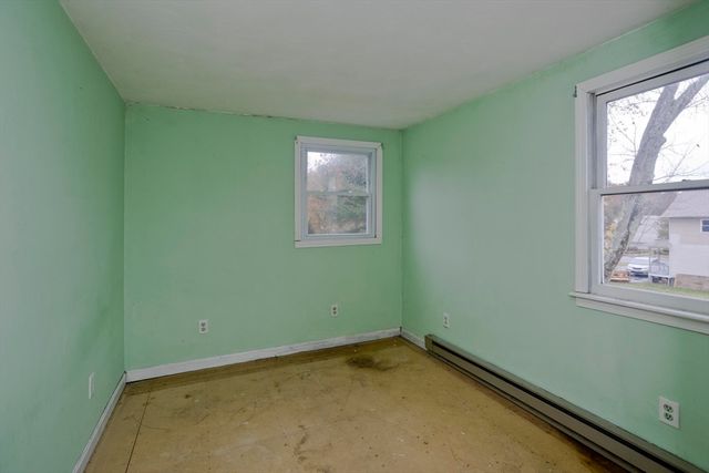 1029 Wilson St, Palmer, MA 01069