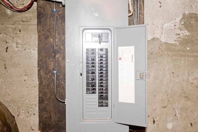 1029 Wilson St, Palmer, MA 01069