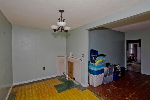 1029 Wilson St, Palmer, MA 01069