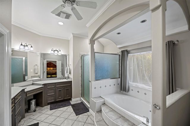303 Beaumont Drive, Magnolia, TX 77354