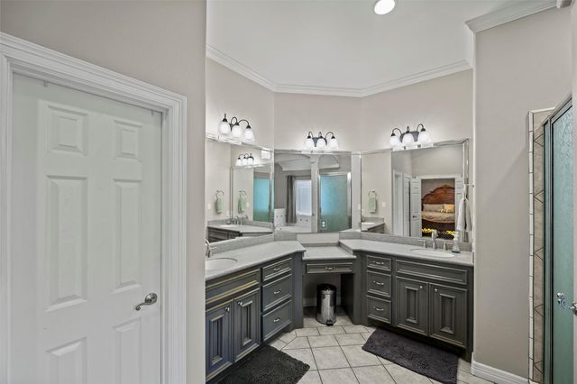 303 Beaumont Drive, Magnolia, TX 77354