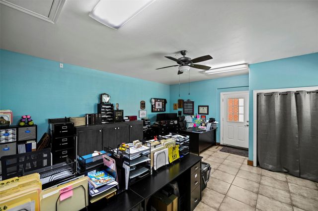 303 Beaumont Drive, Magnolia, TX 77354