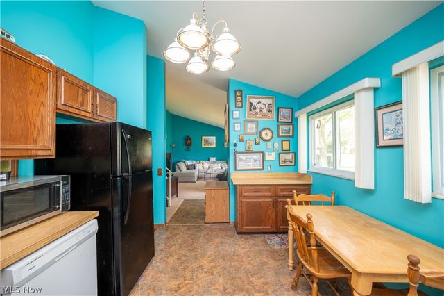 4463 Nantucket Drive, Youngstown, OH 44515