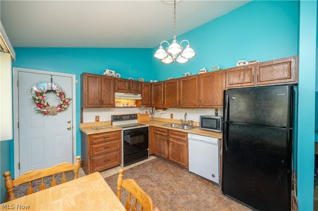 4463 Nantucket Drive, Youngstown, OH 44515