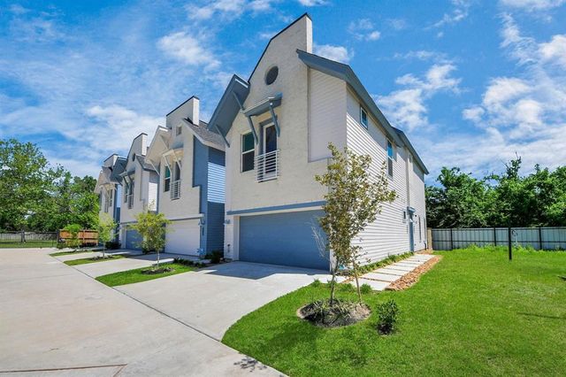 1047 Glenn Avenue, Houston, TX 77088