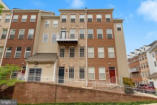 2664 MANHATTAN PL #105, Vienna, VA 22180