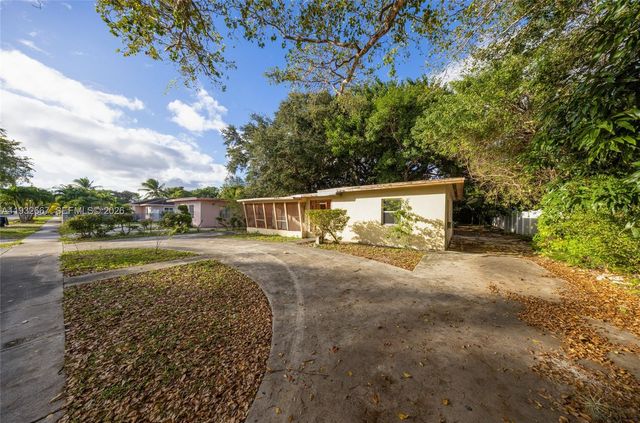 763 NE 140 Street, North Miami, FL 33161