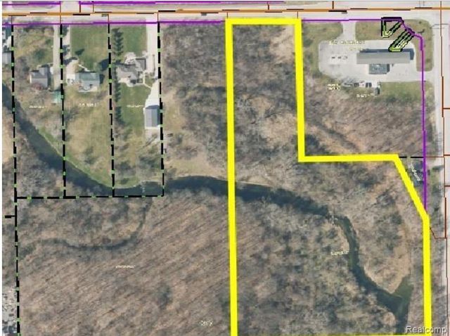00 32 Mile Road, Ray, MI 48096