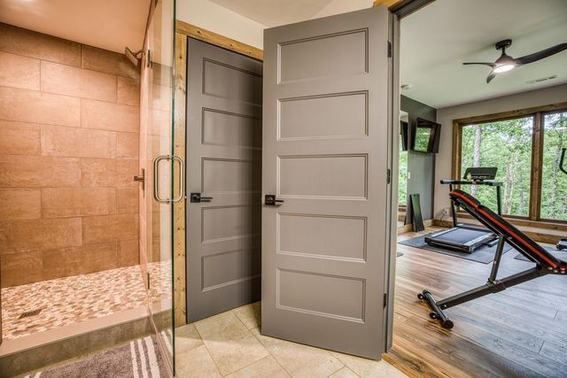 278 Oakwood Lane, Ellijay, GA 30540