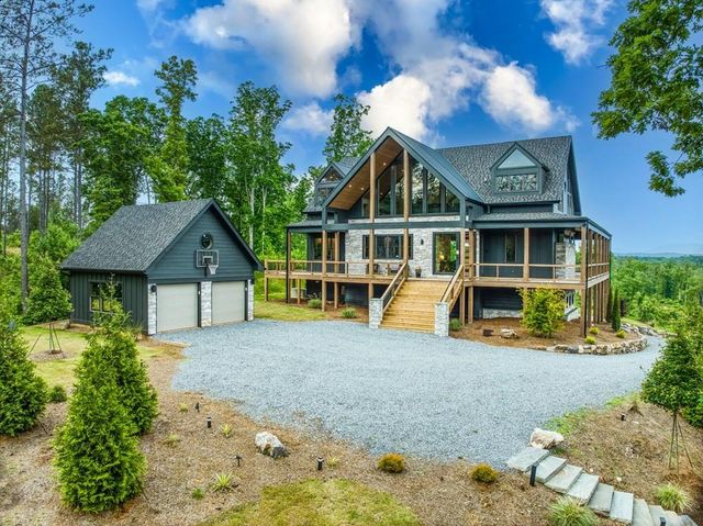 278 Oakwood Lane, Ellijay, GA 30540