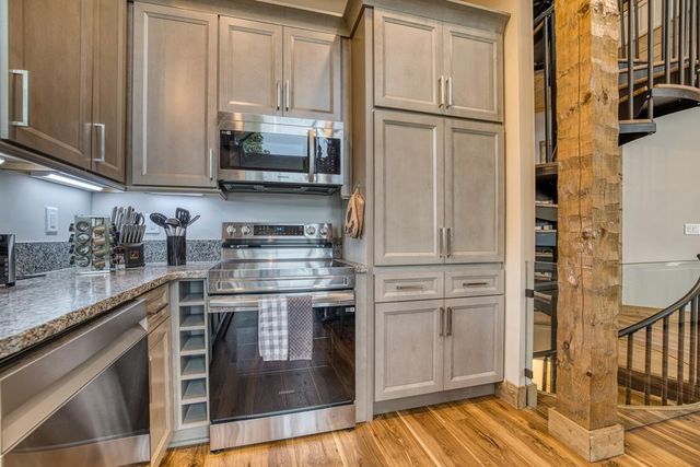 278 Oakwood Lane, Ellijay, GA 30540