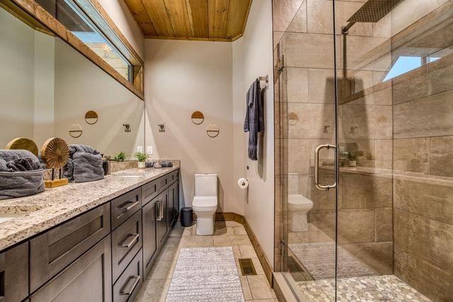 278 Oakwood Lane, Ellijay, GA 30540