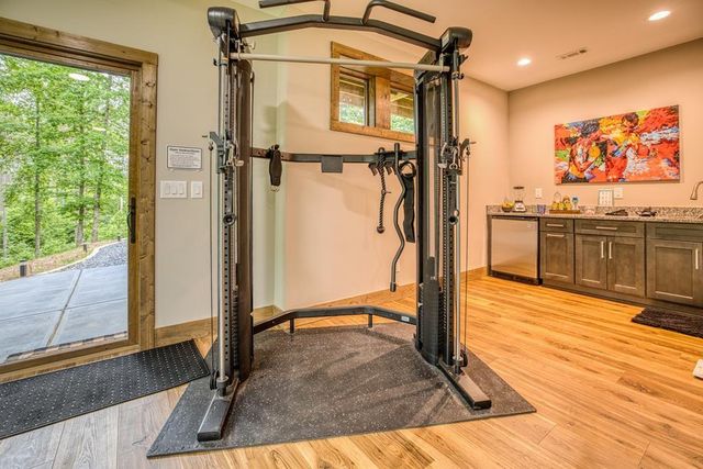 278 Oakwood Lane, Ellijay, GA 30540