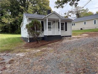 3861 Leo Street, Winston-salem, NC 27105