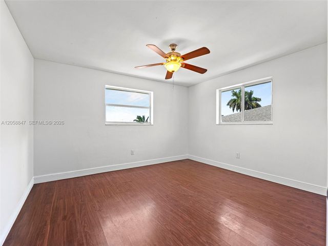 2045 NW 115th St, Miami, FL 33167