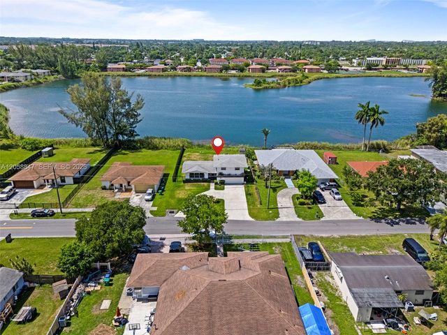 2045 NW 115th St, Miami, FL 33167