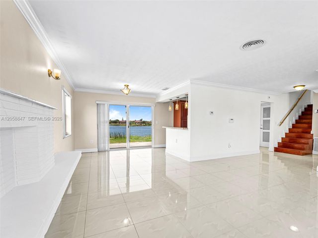 2045 NW 115th St, Miami, FL 33167